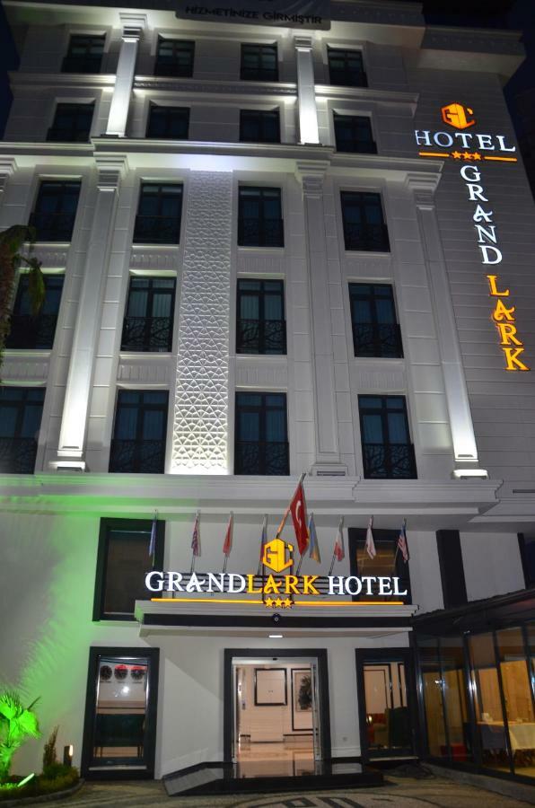 Grand Lark Hotel Adalar Exteriér fotografie